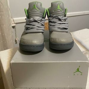 Jordan 5 Green Beans / Size 8